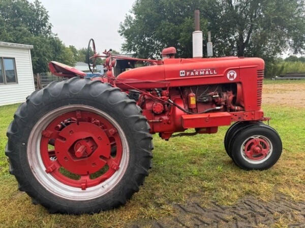 Featured image for the Bob & Ann Hamling Farm Equipment & Personal Property RETIREMENT AUCTION (Live Onsite Auction) auction.